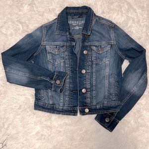 Jean jacket from Aeropostale. Size medium.